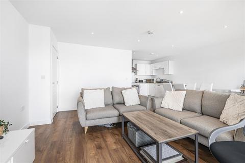 2 bedroom apartment for sale, Oscar Wilde Road, Reading
