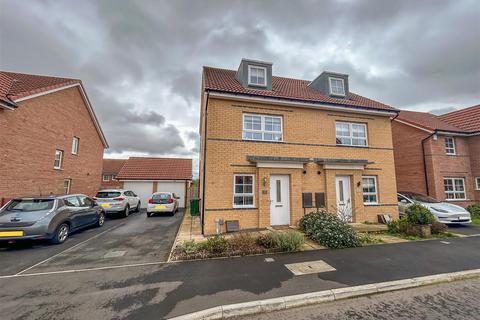 4 bedroom semi-detached house for sale, Ascot Drive, North Gosforth, Newcastle Upon Tyne