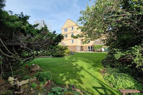 1 bedroom retirement property for sale, Homedrive House, The Drive, Hove