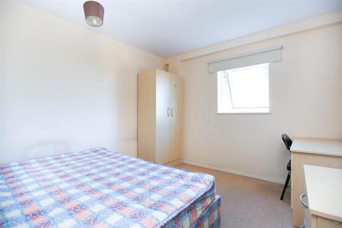 3 bedroom apartment to rent, Rialto Building, Newcastle Upon Tyne NE1