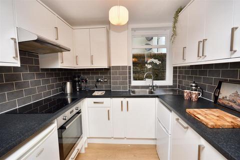 2 bedroom flat for sale, Spencer Road, Eastbourne