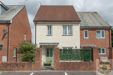 2 bedroom semi-detached house for sale, Mitchell Close, Royal Wootton Bassett SN4 8