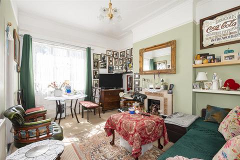 Ground Floor Flat, 35 Grange Park, London, W5 3PP