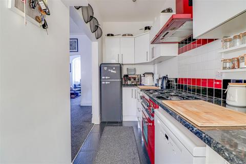 78 Central Avenue, Southend-on-sea, SS2 5HS