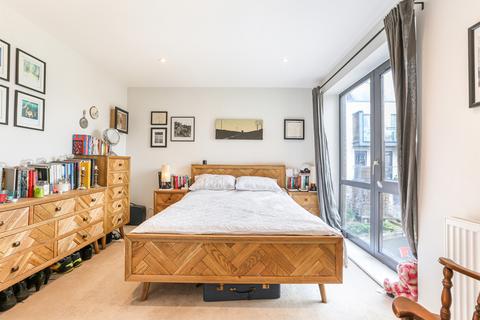 1 bedroom apartment for sale, Queens Road, London SE15