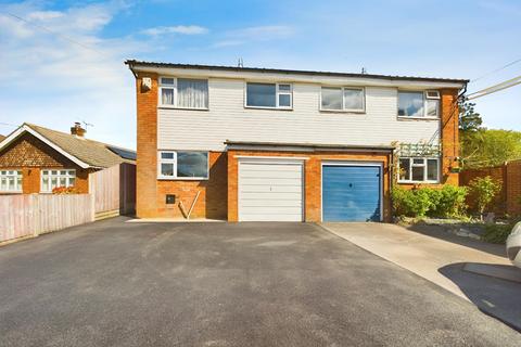 3 bedroom semi-detached house for sale, Pound Road, Southampton SO31