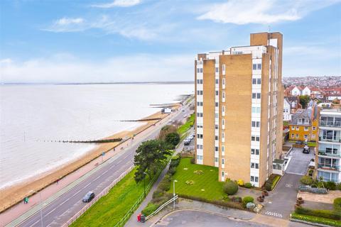 2 bedroom flat for sale, Manor Road, Westcliff-on-Sea SS0