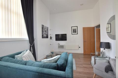 2 bedroom apartment to rent, Paradise Street, Liverpool