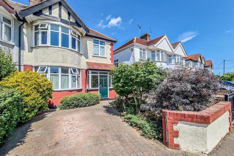 73 Byrne Drive, Southend-on-sea, SS2 6SA