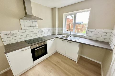 3 bedroom terraced house for sale, Neville Road, Sutton, NR12