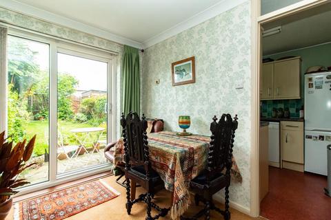 42 Delius Way, Stanford-le-hope, SS17 8RG