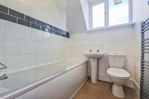 63 Feeches Road, Southend-on-sea, SS2 6TE