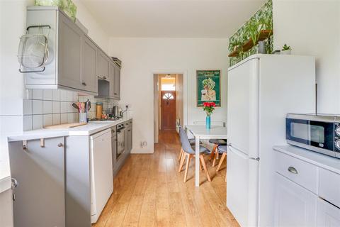58 Cranley Road, Westcliff-on-sea, SS0 8AL