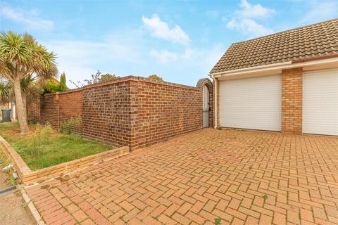 67 Aylesbeare, Shoeburyness, Southend-on-sea, SS3 8AG