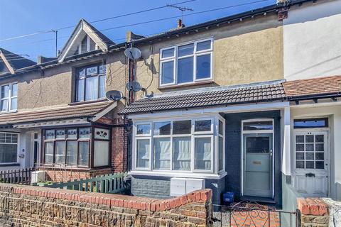 1 bedroom flat for sale, Stornoway Road, Southend-on-Sea SS2