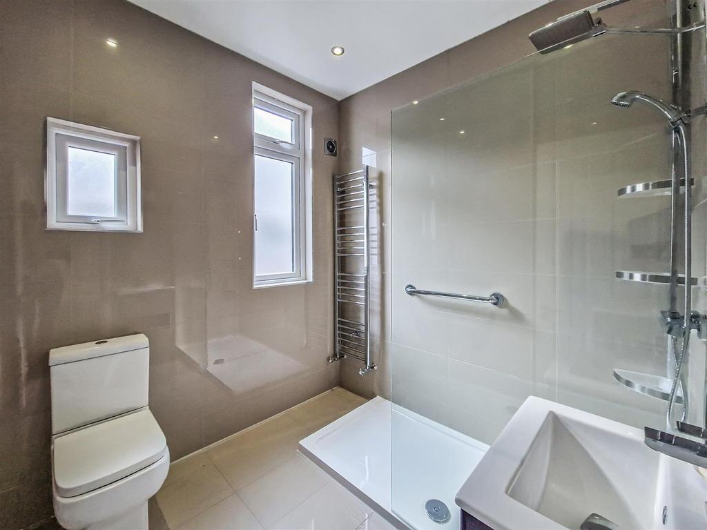 Luxury shower room-w.c
