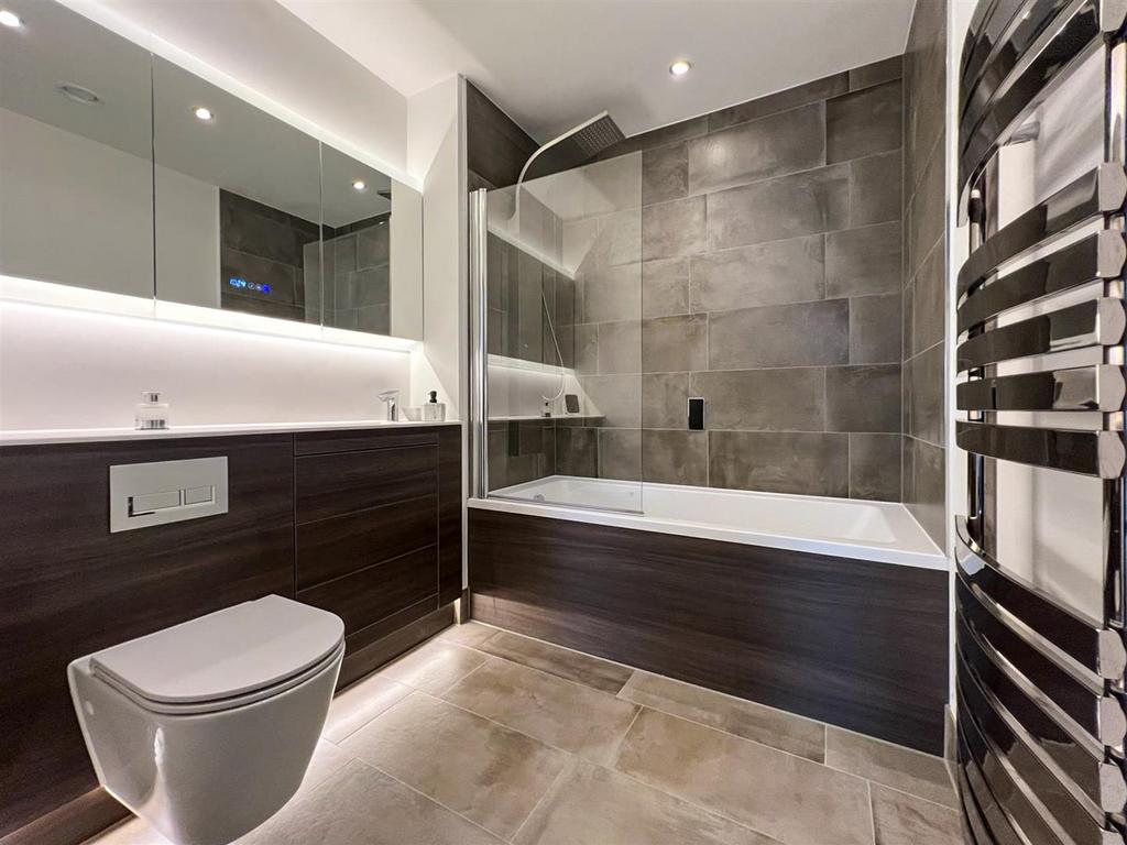 Luxury bathroom w.c