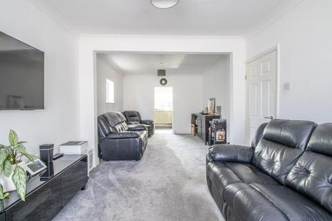 2 bedroom semi-detached bungalow for sale, South Crescent, Southend-on-Sea SS2