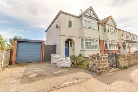 272 Elm Road, Shoeburyness, Southend-on-sea, SS3 9RY