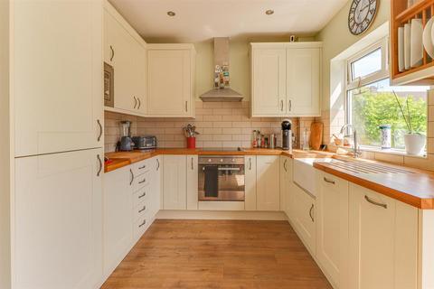 272 Elm Road, Shoeburyness, Southend-on-sea, SS3 9RY