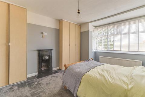 272 Elm Road, Shoeburyness, Southend-on-sea, SS3 9RY