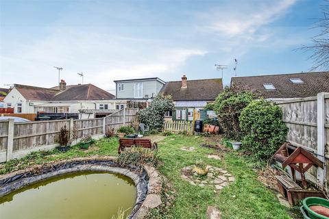 113 Feeches Road, Southend-on-sea, SS2 6TE