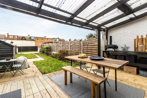 71 Branksome Road, Southend-on-sea, SS2 4HG