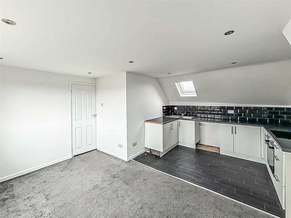 Living room-kitchen