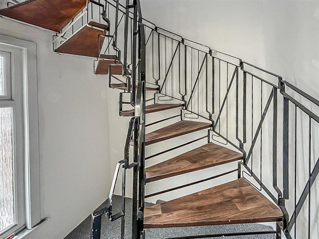 Feature staircase