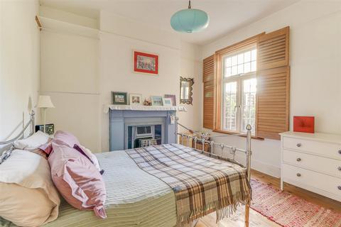 8 Ashburnham Road, Southend-on-sea, SS1 1QD