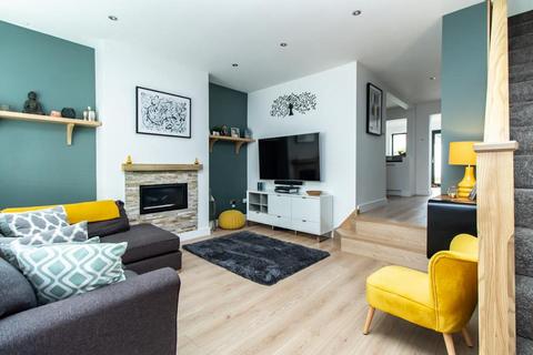 57 Boundary Road, Leigh-on-sea, SS9 5BP