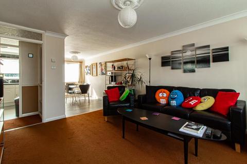 128 Gunners Road, Shoeburyness, Southend-on-sea, SS3 9SB