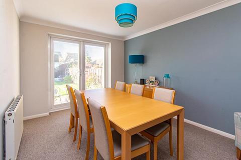 79 Crouch Avenue, Hullbridge, Hockley, SS5 6BS