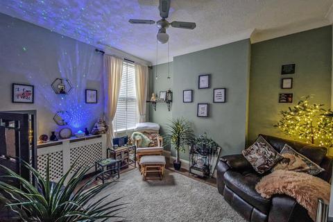 23 West Road, Shoeburyness, Southend-on-sea, SS3 9DR