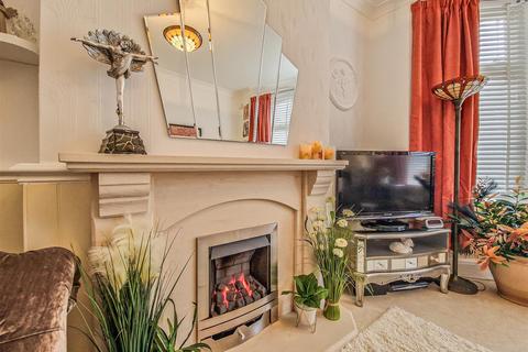 23 West Road, Shoeburyness, Southend-on-sea, SS3 9DR