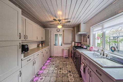 23 West Road, Shoeburyness, Southend-on-sea, SS3 9DR
