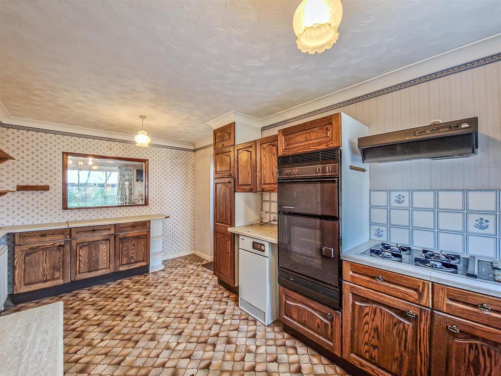 Kitchen .jpg