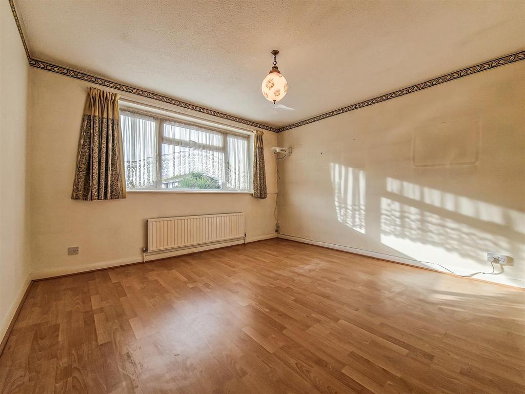 Bedroom .jpg