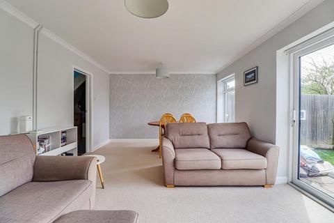11 Constable Way, Shoeburyness, Southend-on-sea, SS3 9TA