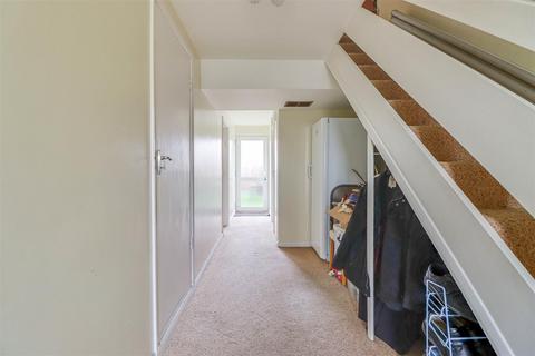 69 Gunners Road, Shoeburyness, Southend-on-sea, SS3 9SB