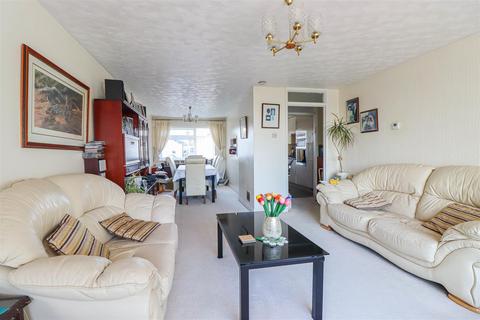 69 Gunners Road, Shoeburyness, Southend-on-sea, SS3 9SB