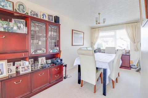 69 Gunners Road, Shoeburyness, Southend-on-sea, SS3 9SB