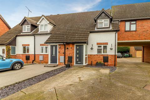 11 Adams Glade, Rochford, SS4 3LA
