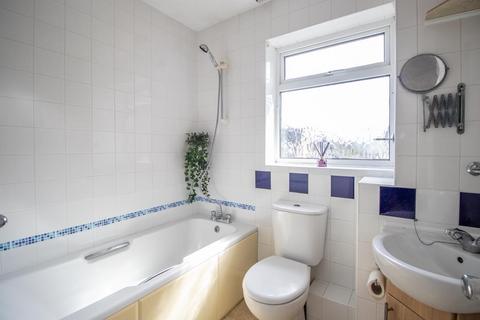 24 Allerton Close, Rochford, SS4 3AR