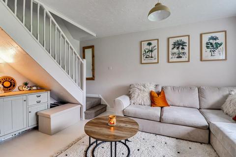 25 Weaverdale, Shoeburyness, Southend-on-sea, SS3 8XL