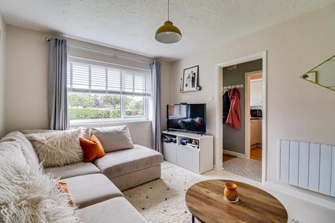 25 Weaverdale, Shoeburyness, Southend-on-sea, SS3 8XL