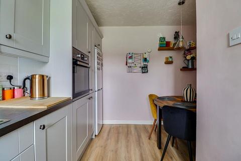 25 Weaverdale, Shoeburyness, Southend-on-sea, SS3 8XL