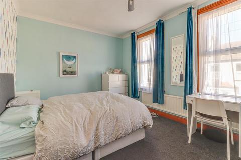 67 Dalmatia Road, Southend-on-sea, SS1 2QG