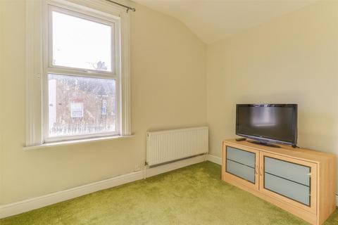 67 Dalmatia Road, Southend-on-sea, SS1 2QG