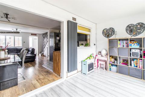 95 Coniston, Southend-on-sea, SS2 6SL